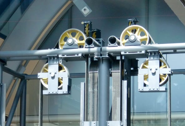 LASTENAUFZÜGE  über alle hydraulisch und elektrisch betriebenen Lastenaufzüge. Grundlage für unsere Planung bilden die aktuellen sicherheitstechnischen Richtlinien und Vorschriften für Aufzüge sowie die gültigen Landesbauordnungen.